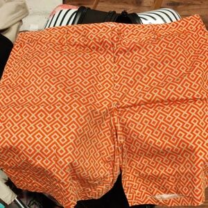 Lovely Bermuda Like Shorts Slight Stretch